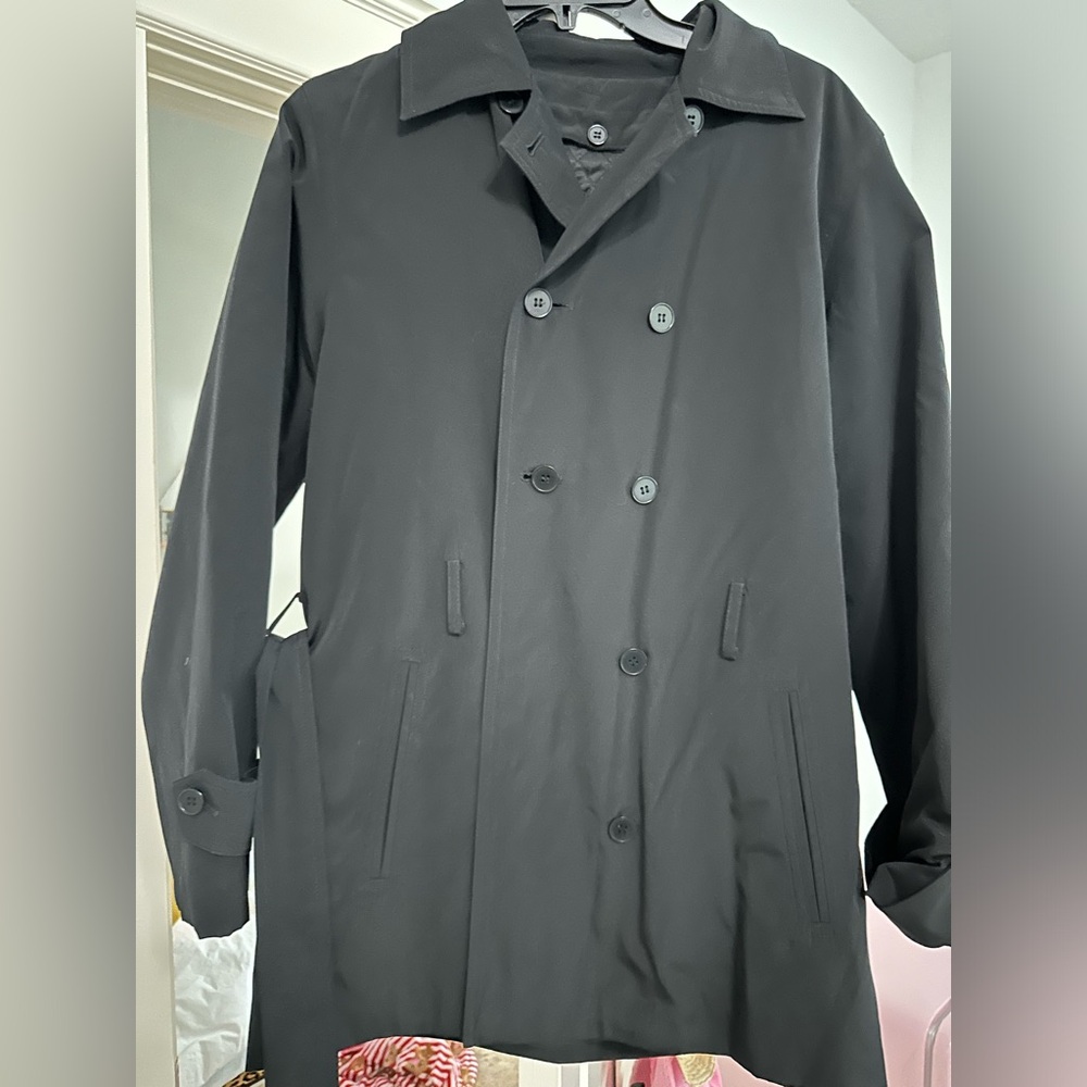 Black trench